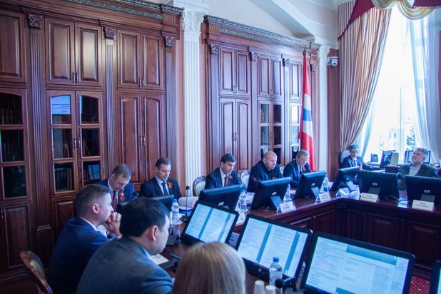 Депутаты заслушали отчет министерства